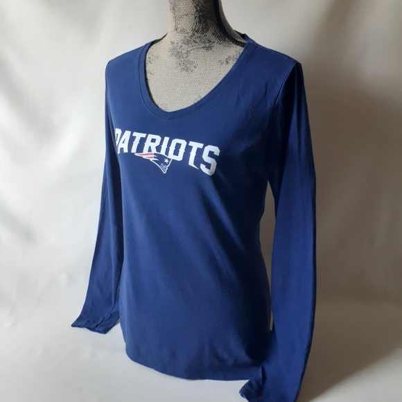 New England Patriots women's long sleeve top - Picture 2 of 8